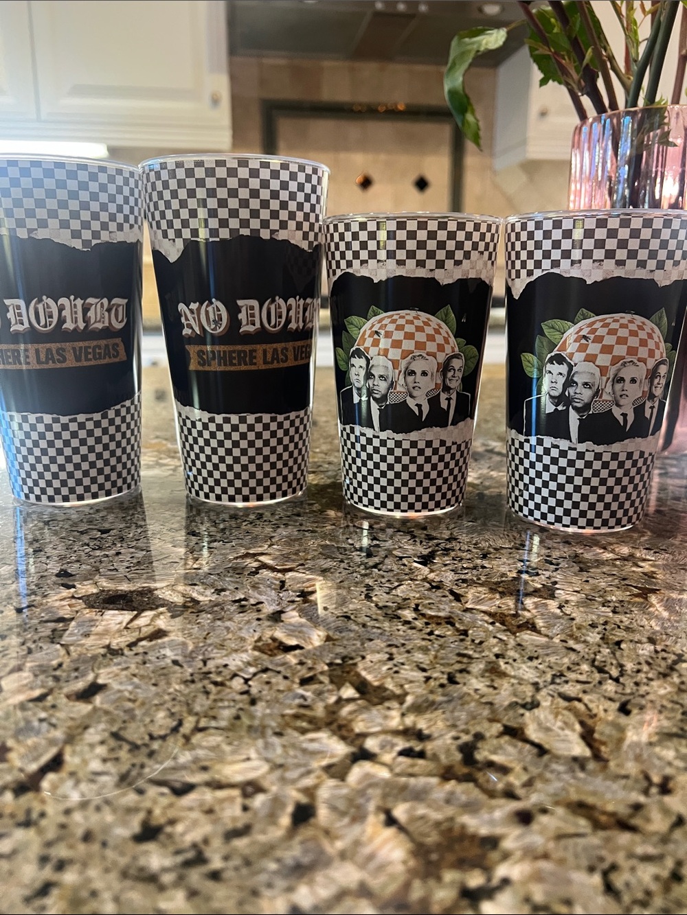 Las Vegas Black/White Check Tumbler - Set of 4 No Doubt